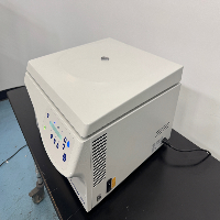 Beckman Coulter 5810 Centrifuge image 1